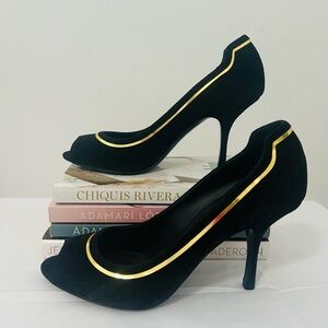 Giuseppe Zanotti Designer Womens Open Toe Pumps With Gold Accent Size US 10/IT40